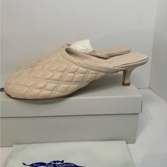 BURBERRY Authentic In Box Quilted Leather Mule Shoes In Cream 39 Sandal - Picture 5 of 9